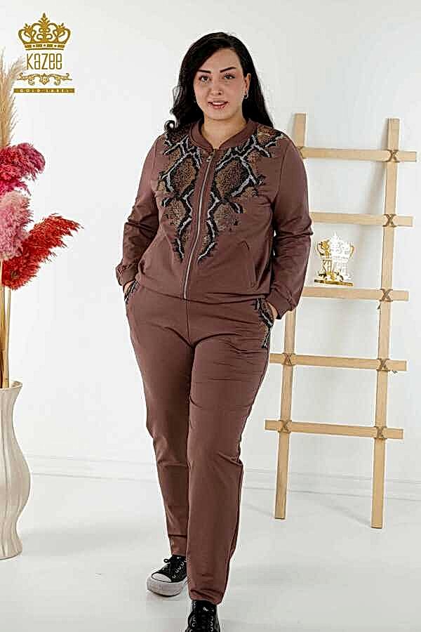 Reel Tekstil - Scuba ve İki İplikten Üretilen Eşofman Takım Leopar Taş İşlemeli Cepli Kadın Giyim Üreticisi - 17530 | Reel Tekstil