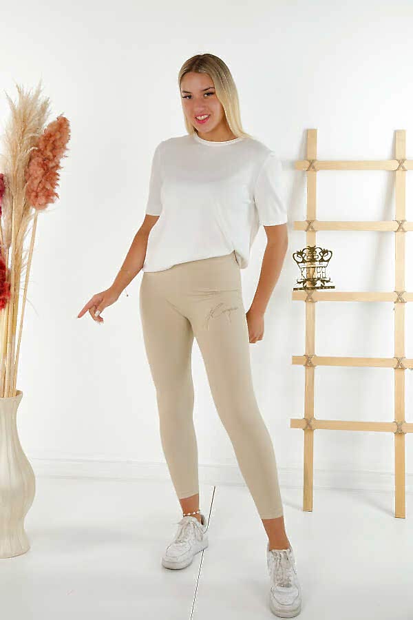 Reel Tekstil - Likralı Pamuk Örme Kumaş İle Üretilen Tayt Kadın Giyim Üreticisi - 3269 | Reel Tekstil