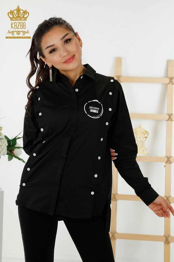 Reel Tekstil - Pamuk Likra Kumaş İle Üretilen Gömlek Düğme Detaylı Kadın Giyim Üreticisi - 20328 | Reel Tekstil