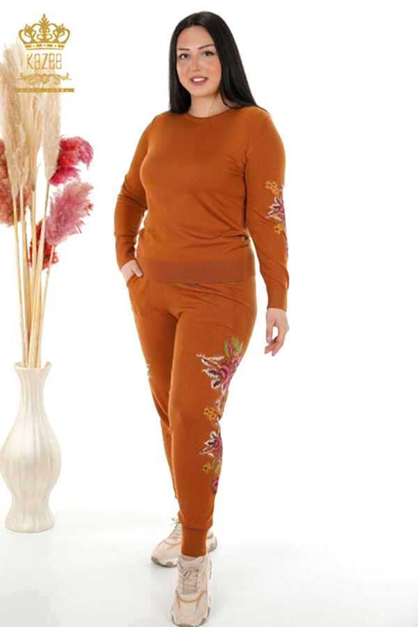 Reel Tekstil - Scuba ve İki İplikten Üretilen Eşofman Takım Cepli Kadın Giyim Üreticisi - 16570 | Reel Tekstil